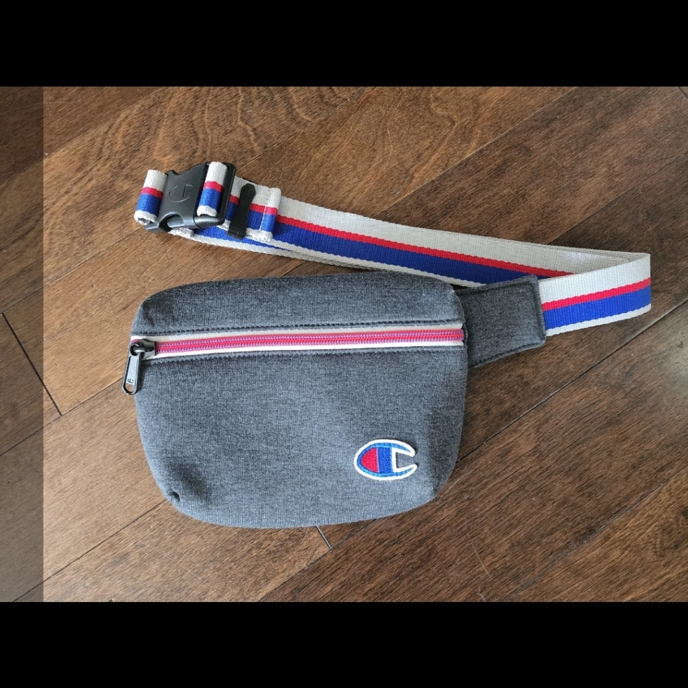 Champion Cross body bag
